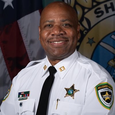 Johnson-M-4874-DSC_0386-528x660websize